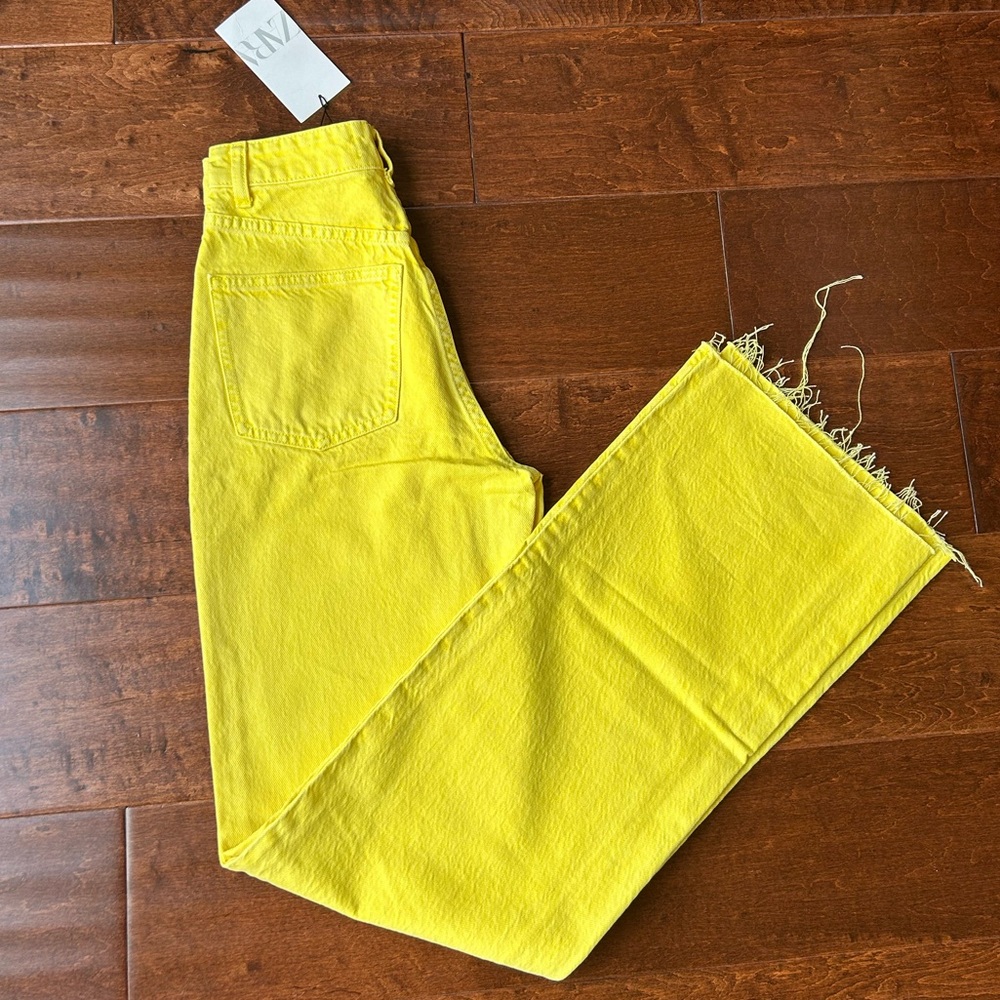 ZARA Yellow Wide Leg Jeans Full Length - Size 0 - Picture 2 of 3